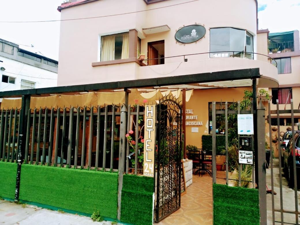 Hotel Casa Franciscana Quito Exterior photo