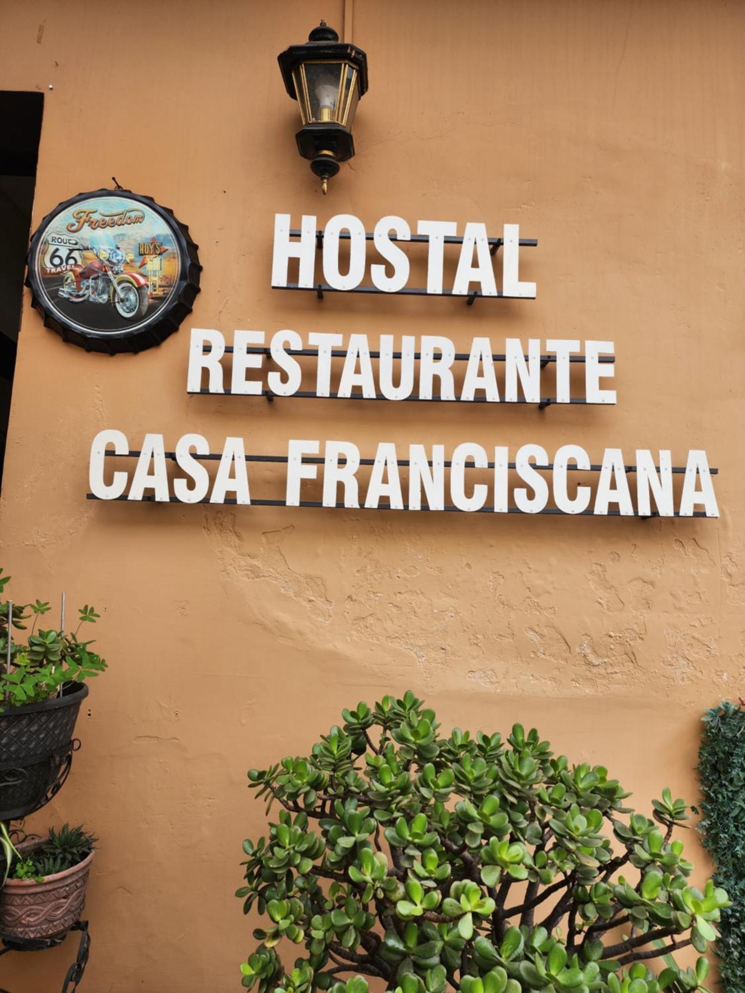 Hotel Casa Franciscana Quito Exterior photo